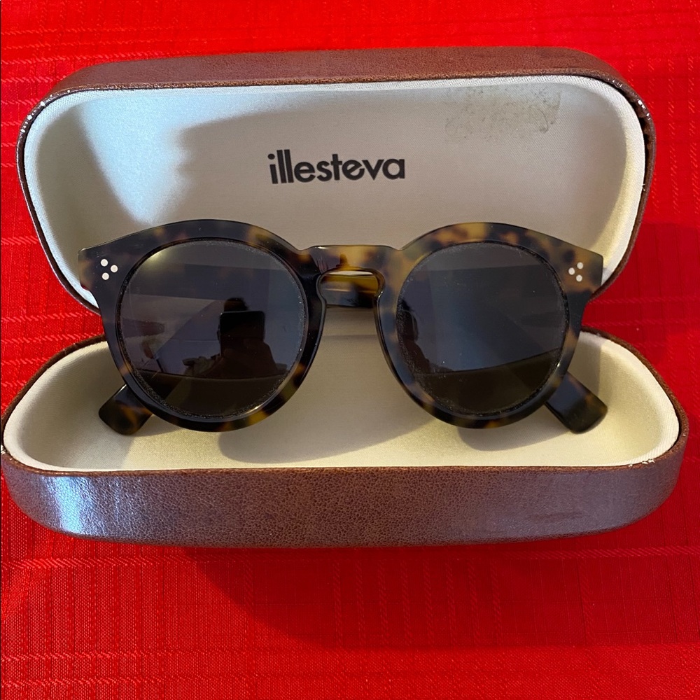 Illesteva Sunglasses